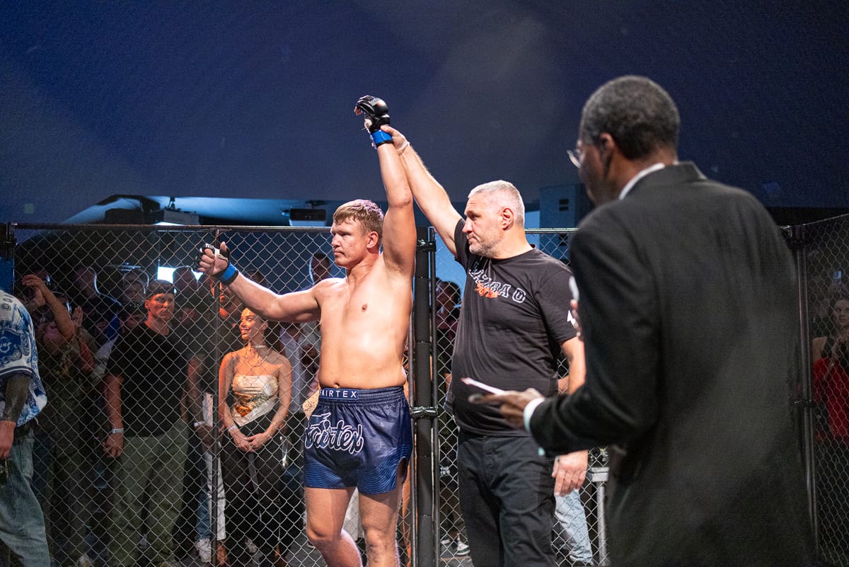The first "Bazara 0 Fight Club" fight show took place in Riga