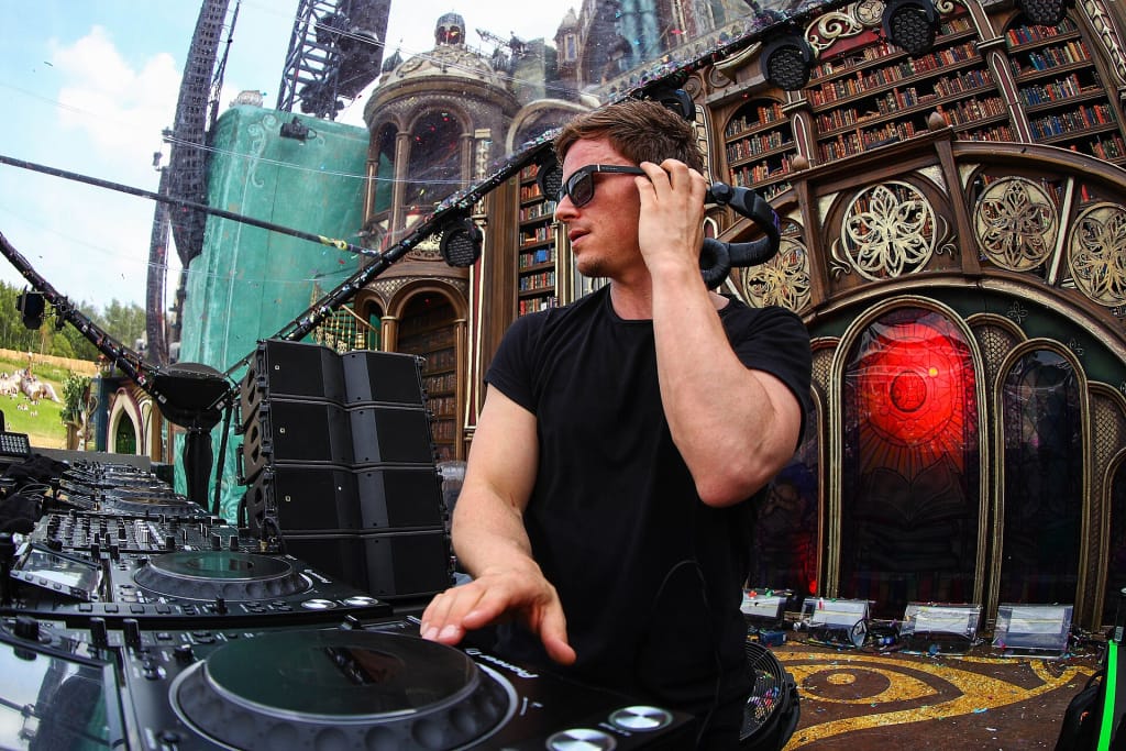 DJ Fedde Le Grand выступит в Риге 25 июля.